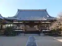 久岑寺の本殿・本堂