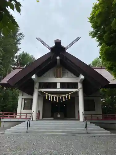 北広島市総鎮守　廣島神社の本殿