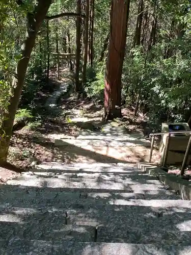 石上布都魂神社(岡山県)
