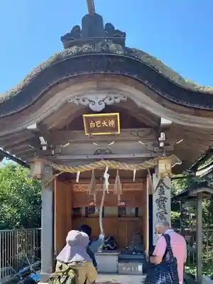 竹生島神社(都久夫須麻神社)の末社・摂社