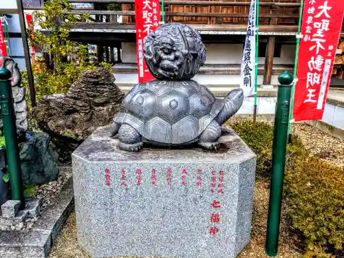 寳珠院（常楽寺）の狛犬