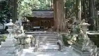 室生龍穴神社の本殿・本堂