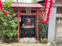 鈴降稲荷神社の本殿・本堂