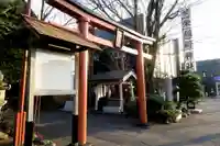 共栄稲荷神社の鳥居