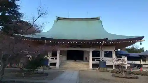 豪徳寺の{uncategorized: "未分類", other: "その他", undefined: "問題あり", building: "その他建物", grave: "お墓", sacred_gate: "鳥居", guardian: "狛犬", statue: "像", buddha: "仏像", history: "歴史", nature: "自然", garden: "庭園", animal: "動物", pagoda: "塔", temizu: "手水舎", mountain_gate: "山門・神門", sanctuary: "本殿・本堂", subordinate: "末社・摂社", art: "芸術", scenery: "景色", jizo: "地蔵", ema: "絵馬", goshuin: "御朱印", omikuji: "おみくじ", items: "授与品その他", amulet: "お守り", goshuincho: "御朱印帳", eats: "食事", festival: "お祭り", votive_dance: "神楽", shichigosan: "七五三参", wedding: "結婚式", experience: "体験その他", initially: "初詣", around: "周辺", anti_infection: "感染症対策"}