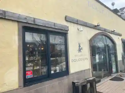 野幌神社の{uncategorized: "未分類", other: "その他", undefined: "問題あり", building: "その他建物", grave: "お墓", sacred_gate: "鳥居", guardian: "狛犬", statue: "像", buddha: "仏像", history: "歴史", nature: "自然", garden: "庭園", animal: "動物", pagoda: "塔", temizu: "手水舎", mountain_gate: "山門・神門", sanctuary: "本殿・本堂", subordinate: "末社・摂社", art: "芸術", scenery: "景色", jizo: "地蔵", ema: "絵馬", goshuin: "御朱印", omikuji: "おみくじ", items: "授与品その他", amulet: "お守り", goshuincho: "御朱印帳", eats: "食事", festival: "お祭り", votive_dance: "神楽", shichigosan: "七五三参", wedding: "結婚式", experience: "体験その他", initially: "初詣", around: "周辺", anti_infection: "感染症対策"}