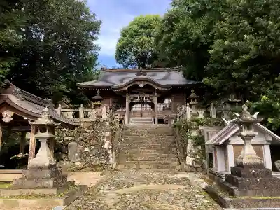 天山社の本殿・本堂