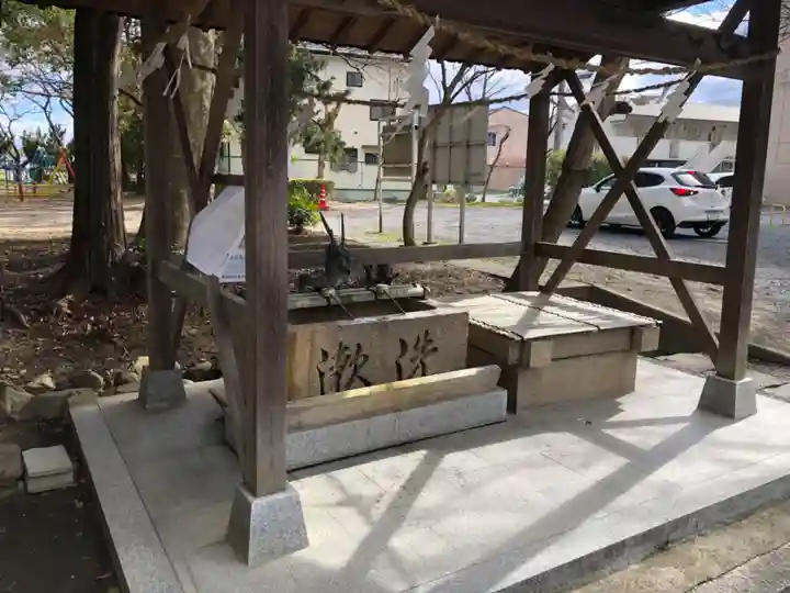 高野神社の手水舎