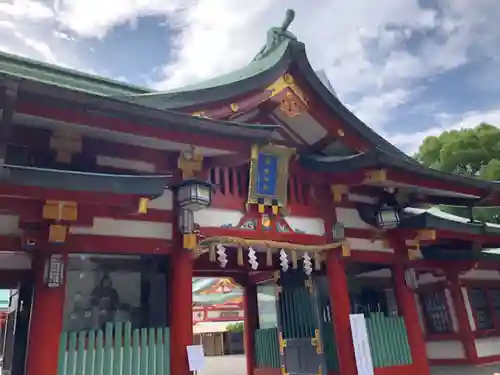 日枝神社の山門