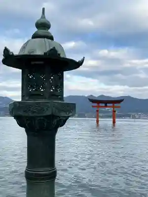 厳島神社(広島県)