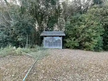 地蔵尊の{uncategorized: "未分類", other: "その他", undefined: "問題あり", building: "その他建物", grave: "お墓", sacred_gate: "鳥居", guardian: "狛犬", statue: "像", buddha: "仏像", history: "歴史", nature: "自然", garden: "庭園", animal: "動物", pagoda: "塔", temizu: "手水舎", mountain_gate: "山門・神門", sanctuary: "本殿・本堂", subordinate: "末社・摂社", art: "芸術", scenery: "景色", jizo: "地蔵", ema: "絵馬", goshuin: "御朱印", omikuji: "おみくじ", items: "授与品その他", amulet: "お守り", goshuincho: "御朱印帳", eats: "食事", festival: "お祭り", votive_dance: "神楽", shichigosan: "七五三参", wedding: "結婚式", experience: "体験その他", initially: "初詣", around: "周辺", anti_infection: "感染症対策"}