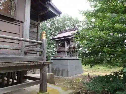 愛國神社の末社