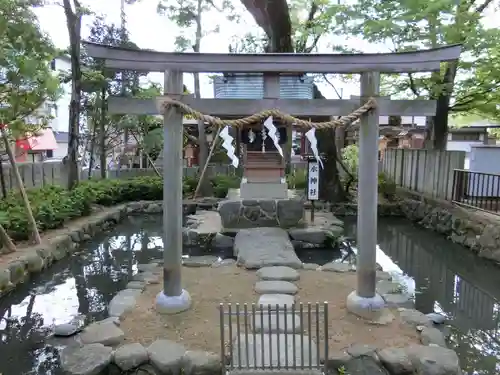 石切劔箭神社の末社