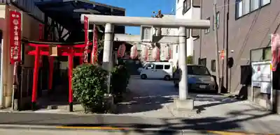 巣鴨大鳥神社の鳥居