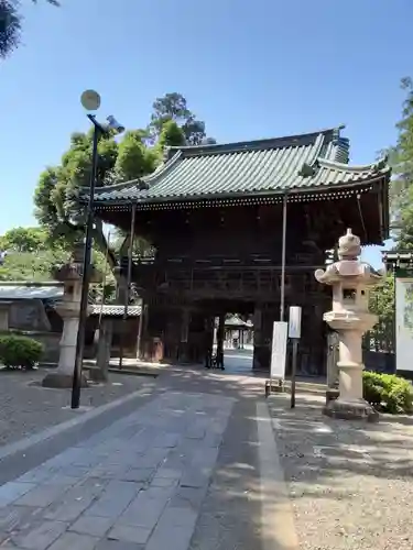 妙法寺の山門