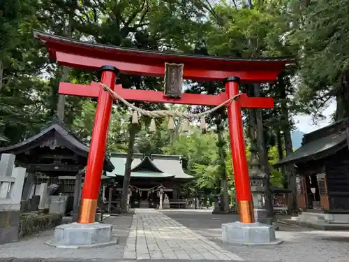 小室浅間神社(山梨県)
