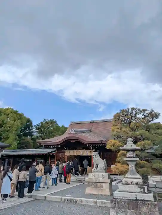 城南宮の{uncategorized: "未分類", other: "その他", undefined: "問題あり", building: "その他建物", grave: "お墓", sacred_gate: "鳥居", guardian: "狛犬", statue: "像", buddha: "仏像", history: "歴史", nature: "自然", garden: "庭園", animal: "動物", pagoda: "塔", temizu: "手水舎", mountain_gate: "山門・神門", sanctuary: "本殿・本堂", subordinate: "末社・摂社", art: "芸術", scenery: "景色", jizo: "地蔵", ema: "絵馬", goshuin: "御朱印", omikuji: "おみくじ", items: "授与品その他", amulet: "お守り", goshuincho: "御朱印帳", eats: "食事", festival: "お祭り", votive_dance: "神楽", shichigosan: "七五三参", wedding: "結婚式", experience: "体験その他", initially: "初詣", around: "周辺", anti_infection: "感染症対策"}