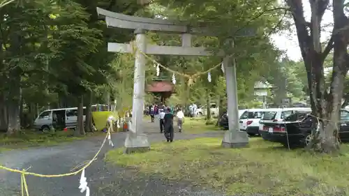 近津神社の鳥居