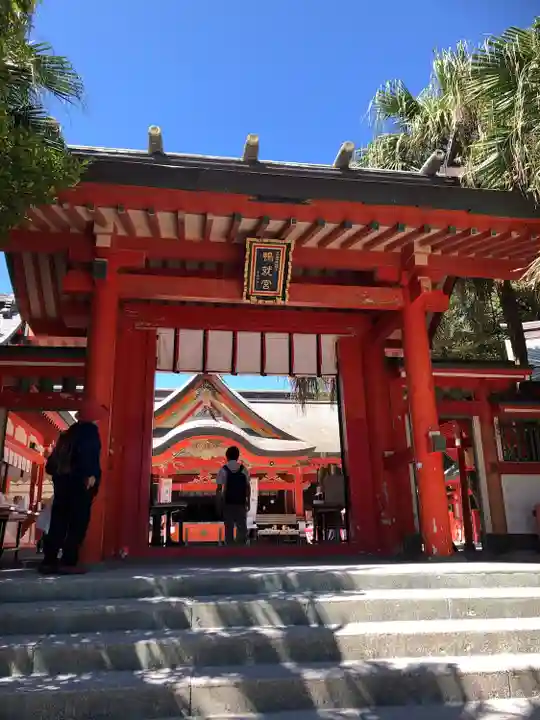 青島神社(青島神宮)の山門・神門