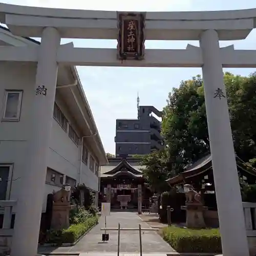 産土神社の鳥居