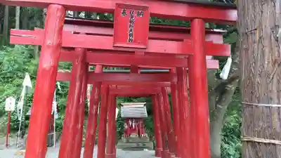梨郷神社の末社・摂社