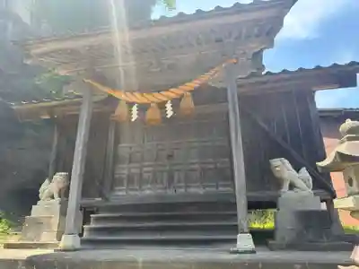 菊理姫像石神社(富山県)