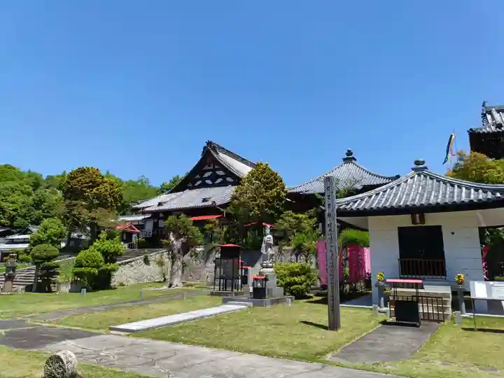 遍照寺法界院(岡山県)