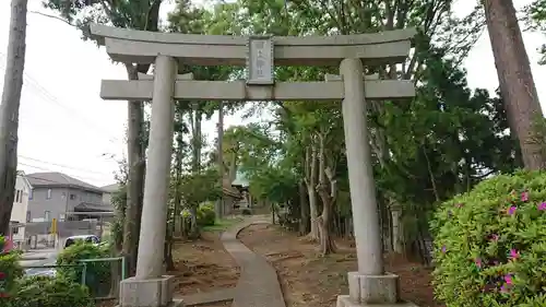 岡上神社の鳥居