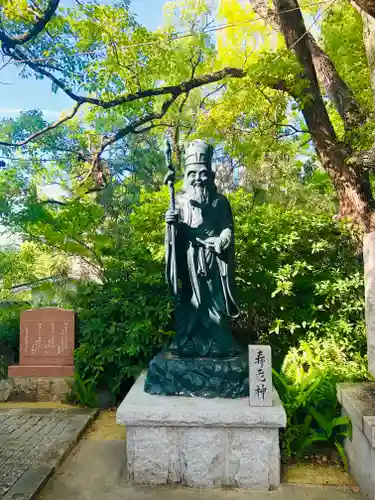 三光神社の像