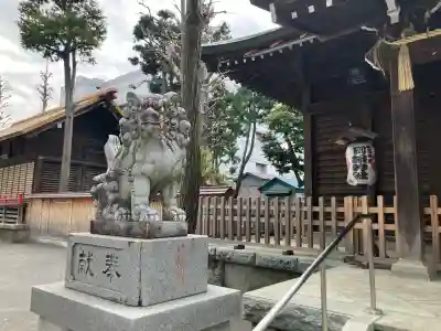 お三の宮日枝神社の{uncategorized: "未分類", other: "その他", undefined: "問題あり", building: "その他建物", grave: "お墓", sacred_gate: "鳥居", guardian: "狛犬", statue: "像", buddha: "仏像", history: "歴史", nature: "自然", garden: "庭園", animal: "動物", pagoda: "塔", temizu: "手水舎", mountain_gate: "山門・神門", sanctuary: "本殿・本堂", subordinate: "末社・摂社", art: "芸術", scenery: "景色", jizo: "地蔵", ema: "絵馬", goshuin: "御朱印", omikuji: "おみくじ", items: "授与品その他", amulet: "お守り", goshuincho: "御朱印帳", eats: "食事", festival: "お祭り", votive_dance: "神楽", shichigosan: "七五三参", wedding: "結婚式", experience: "体験その他", initially: "初詣", around: "周辺", anti_infection: "感染症対策"}
