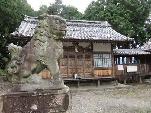 大領神社の狛犬