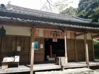 玄賓庵の本殿・本堂