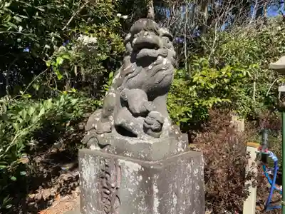 鶴峰八幡神社の狛犬