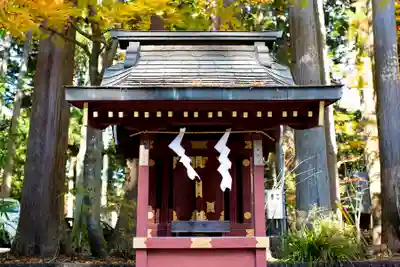 北口本宮冨士浅間神社の末社・摂社