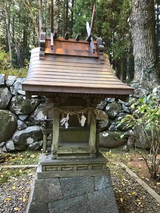 大麻山神社の末社・摂社