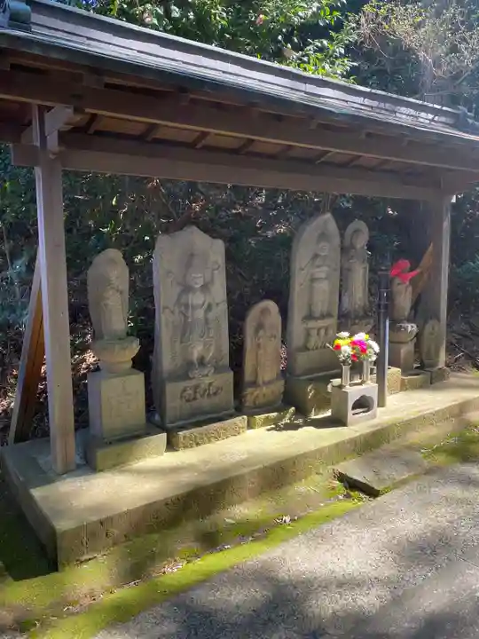 天台宗 長窪山 正覚寺の末社・摂社