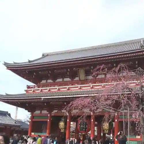 浅草寺の山門・神門