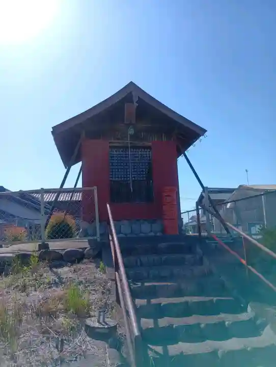 応蓮寺の{uncategorized: "未分類", other: "その他", undefined: "問題あり", building: "その他建物", grave: "お墓", sacred_gate: "鳥居", guardian: "狛犬", statue: "像", buddha: "仏像", history: "歴史", nature: "自然", garden: "庭園", animal: "動物", pagoda: "塔", temizu: "手水舎", mountain_gate: "山門・神門", sanctuary: "本殿・本堂", subordinate: "末社・摂社", art: "芸術", scenery: "景色", jizo: "地蔵", ema: "絵馬", goshuin: "御朱印", omikuji: "おみくじ", items: "授与品その他", amulet: "お守り", goshuincho: "御朱印帳", eats: "食事", festival: "お祭り", votive_dance: "神楽", shichigosan: "七五三参", wedding: "結婚式", experience: "体験その他", initially: "初詣", around: "周辺", anti_infection: "感染症対策"}