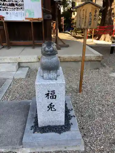 三輪神社の狛犬