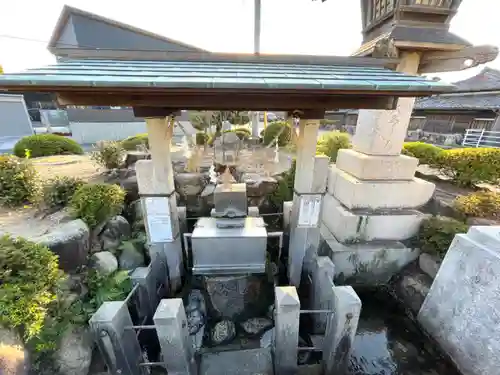 日永の追分（伊勢神宮遥拝所）(三重県)