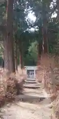 高天彦神社の建物その他