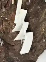 蚊里田八幡宮の{uncategorized: "未分類", other: "その他", undefined: "問題あり", building: "その他建物", grave: "お墓", sacred_gate: "鳥居", guardian: "狛犬", statue: "像", buddha: "仏像", history: "歴史", nature: "自然", garden: "庭園", animal: "動物", pagoda: "塔", temizu: "手水舎", mountain_gate: "山門・神門", sanctuary: "本殿・本堂", subordinate: "末社・摂社", art: "芸術", scenery: "景色", jizo: "地蔵", ema: "絵馬", goshuin: "御朱印", omikuji: "おみくじ", items: "授与品その他", amulet: "お守り", goshuincho: "御朱印帳", eats: "食事", festival: "お祭り", votive_dance: "神楽", shichigosan: "七五三参", wedding: "結婚式", experience: "体験その他", initially: "初詣", around: "周辺", anti_infection: "感染症対策"}