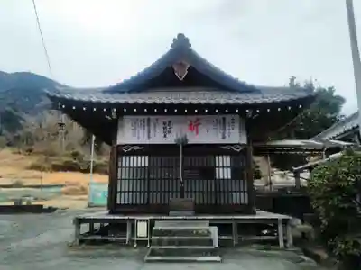 長泉寺の本殿・本堂