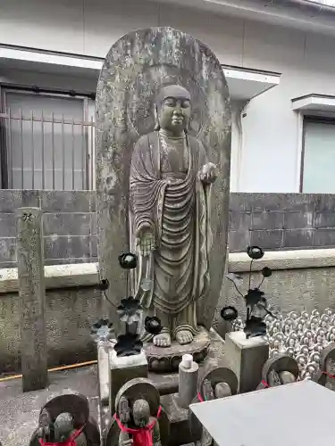 高野山今治別院の{uncategorized: "未分類", other: "その他", undefined: "問題あり", building: "その他建物", grave: "お墓", sacred_gate: "鳥居", guardian: "狛犬", statue: "像", buddha: "仏像", history: "歴史", nature: "自然", garden: "庭園", animal: "動物", pagoda: "塔", temizu: "手水舎", mountain_gate: "山門・神門", sanctuary: "本殿・本堂", subordinate: "末社・摂社", art: "芸術", scenery: "景色", jizo: "地蔵", ema: "絵馬", goshuin: "御朱印", omikuji: "おみくじ", items: "授与品その他", amulet: "お守り", goshuincho: "御朱印帳", eats: "食事", festival: "お祭り", votive_dance: "神楽", shichigosan: "七五三参", wedding: "結婚式", experience: "体験その他", initially: "初詣", around: "周辺", anti_infection: "感染症対策"}