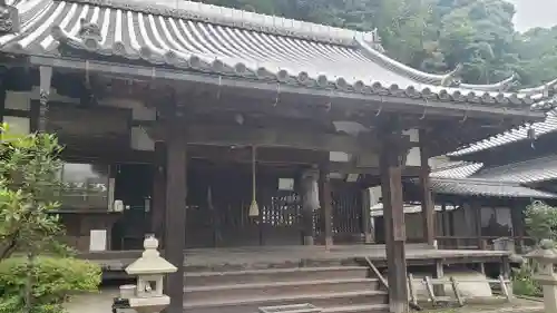 近松寺の本殿