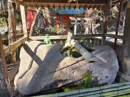 雲八幡宮の手水舎