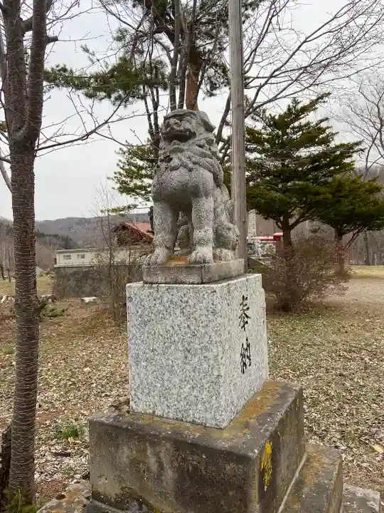 留辺蘂神社の狛犬