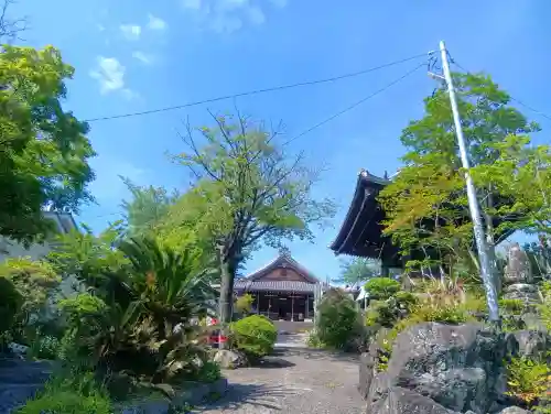 佛眼院の{uncategorized: "未分類", other: "その他", undefined: "問題あり", building: "その他建物", grave: "お墓", sacred_gate: "鳥居", guardian: "狛犬", statue: "像", buddha: "仏像", history: "歴史", nature: "自然", garden: "庭園", animal: "動物", pagoda: "塔", temizu: "手水舎", mountain_gate: "山門・神門", sanctuary: "本殿・本堂", subordinate: "末社・摂社", art: "芸術", scenery: "景色", jizo: "地蔵", ema: "絵馬", goshuin: "御朱印", omikuji: "おみくじ", items: "授与品その他", amulet: "お守り", goshuincho: "御朱印帳", eats: "食事", festival: "お祭り", votive_dance: "神楽", shichigosan: "七五三参", wedding: "結婚式", experience: "体験その他", initially: "初詣", around: "周辺", anti_infection: "感染症対策"}