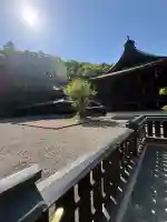 吉備津彦神社の{uncategorized: "未分類", other: "その他", undefined: "問題あり", building: "その他建物", grave: "お墓", sacred_gate: "鳥居", guardian: "狛犬", statue: "像", buddha: "仏像", history: "歴史", nature: "自然", garden: "庭園", animal: "動物", pagoda: "塔", temizu: "手水舎", mountain_gate: "山門・神門", sanctuary: "本殿・本堂", subordinate: "末社・摂社", art: "芸術", scenery: "景色", jizo: "地蔵", ema: "絵馬", goshuin: "御朱印", omikuji: "おみくじ", items: "授与品その他", amulet: "お守り", goshuincho: "御朱印帳", eats: "食事", festival: "お祭り", votive_dance: "神楽", shichigosan: "七五三参", wedding: "結婚式", experience: "体験その他", initially: "初詣", around: "周辺", anti_infection: "感染症対策"}