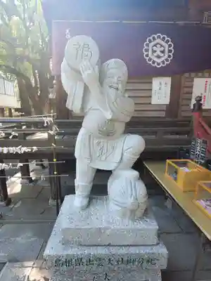 高﨑神社の像